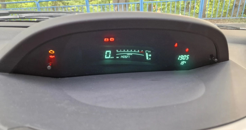 Toyota Yaris cena 9800 przebieg: 140927, rok produkcji 2006 z Krynica Morska małe 137